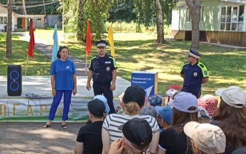 Автоинспекторы посетили детский лагерь «Болгар»