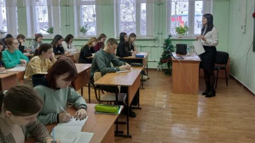 Рособрнадзор напомнил о сроках подачи заявлений на сдачу ЕГЭ-2023