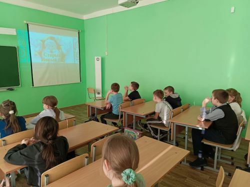 Для школьников первой школы Болгара провели информационно-развлекательное мероприятие «Старый Новый год»