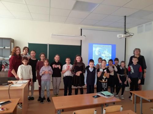 В четвёртом классе первой школе провели мероприятие «Святки: от Рождества до Крещения»