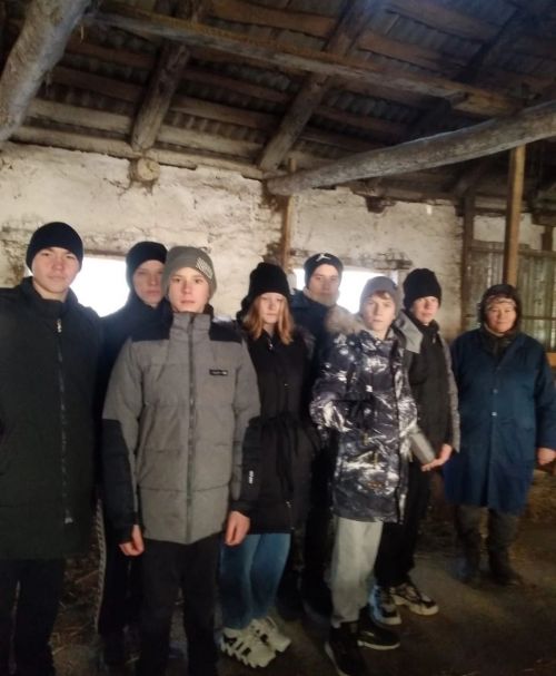 Кимовские школьники посетили фермерское хозяйство Игоря Планина