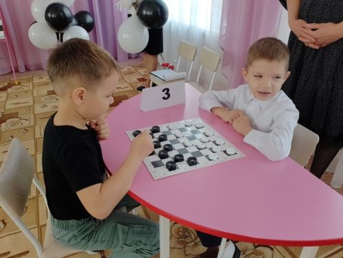В детских садах Спасского района прошли шашечные турниры среди дошкольников