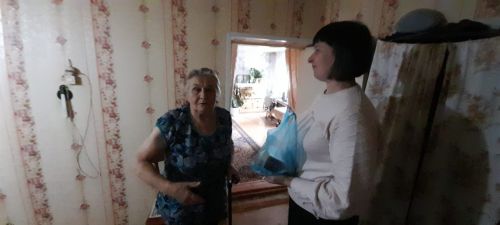 Редакция газеты «Новая жизнь» поздравила ветеранов печати с Днём пожилых людей