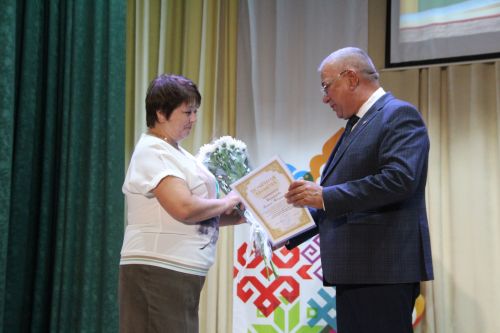 Болгарда педагогларны хөрмәтләделәр