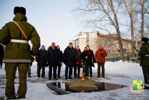На центральной площади Болгара состоялось мероприятие, посвящённое Дню героев Отечества
