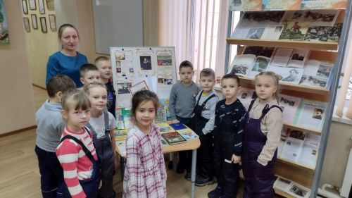 Воспитанники детского сада «Родничок» посетили детскую библиотеку Болгара