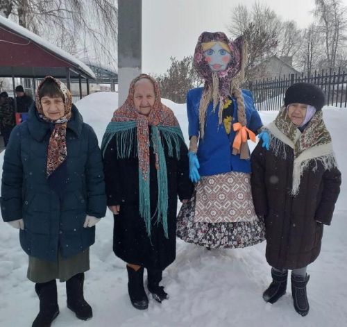 В Спасском доме-интернате провели праздник «Как на масленой неделе…»