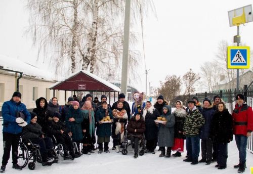 В Спасском доме-интернате провели праздник «Как на масленой неделе…»