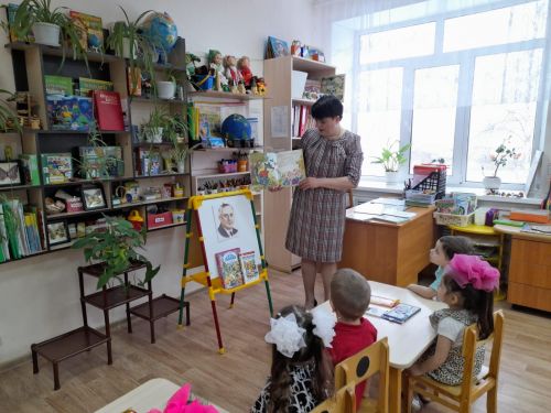 В детском саду «Колосок» провели познавательно-игровое мероприятие «Мы едем, едем, едем…»