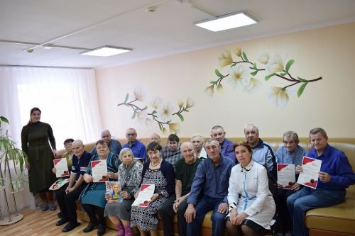 С жильцами Спасского дома-интерната провели литературный подиум «Весенний переполох»