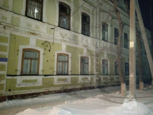 В Татарстане на пожаре в двухэтажке один человек погиб и четверо пострадали