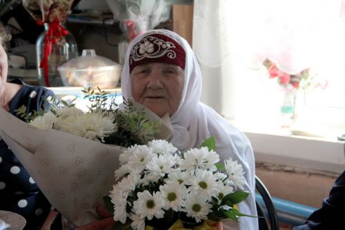 Көек авылында яшәүче Фәрдия Гатина 100 яшен тутырды