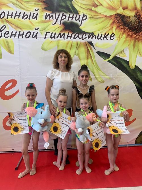 Спасские спортсменки вернулись с турнира по художественной гимнастике с призовыми местами