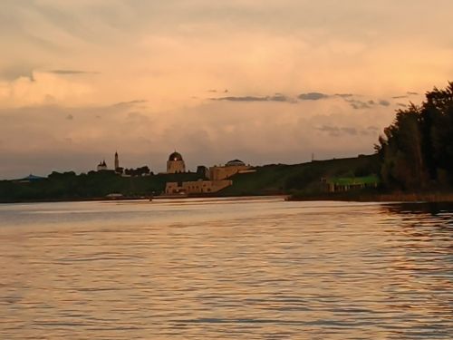 Новая неделя начнётся в Татарстане с гроз, града и сильного ветра