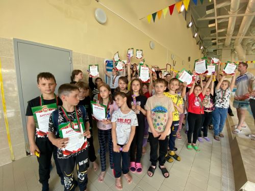 В бассейне «Дулкын» прошёл турнир по плаванию спортивной школы «Олимп»