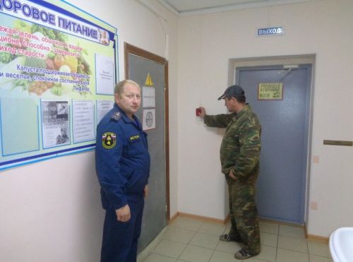 В доме-интернате для престарелых и инвалидов провели плановую учебно-тренировочную эвакуацию
