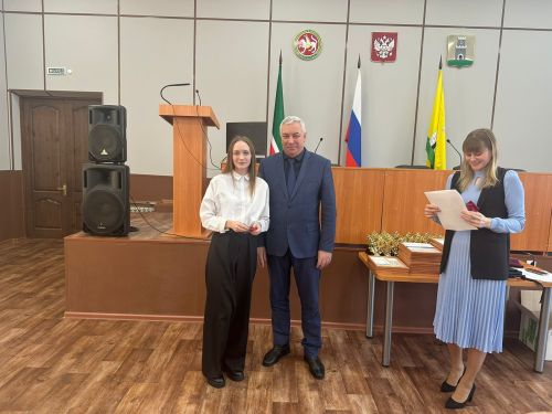 В Болгаре прошло расширенное заседание Молодёжного парламента