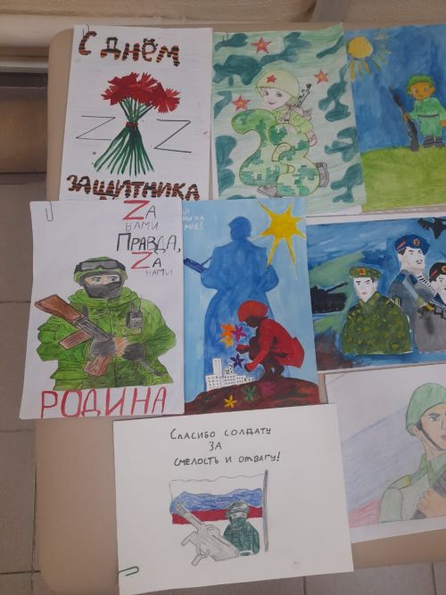 Юные художники приняли участие в конкурсе рисунков «Нарисуй защитника Отечества»