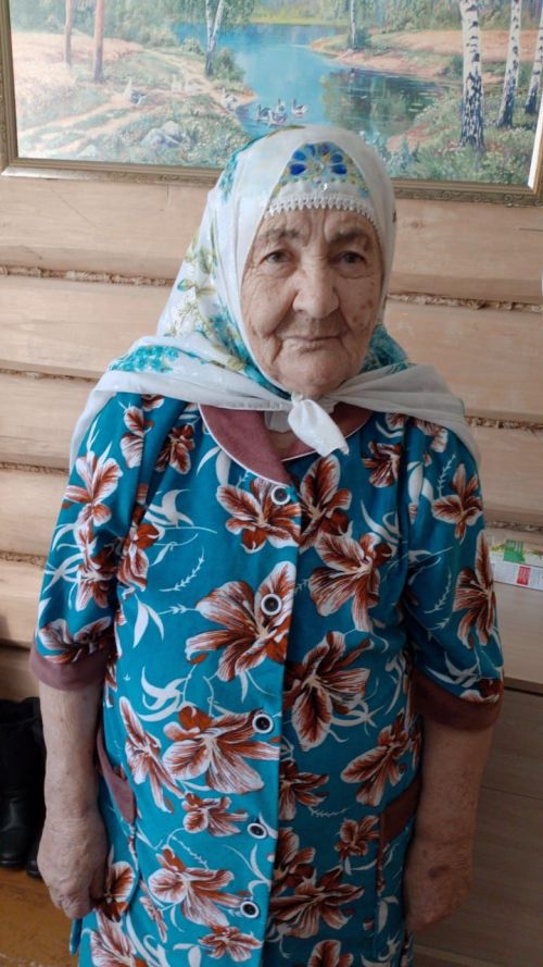 Трудности и невзгоды её не сломали