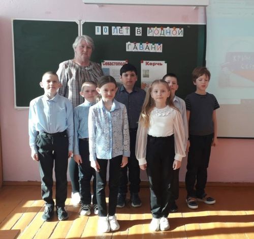 В школах Спасского района прошли классные часы, посвящённые воссоединению Крыма с Россией