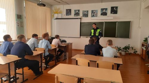 В Спасском районе состоялось мероприятие, направленное на повышение безопасности на дорогах.