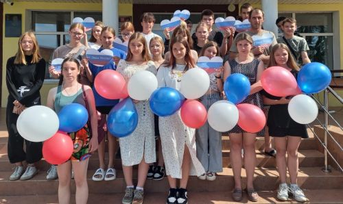 В трудовом лагере «Росток» прошла викторина «Страна, в которой я живу»