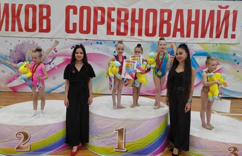 Спасские гимнастки стали победителями на турнире «Вальс цветов» в Елабуге