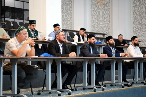 Имамы со всей России повышают квалификацию в Болгарской исламской академии