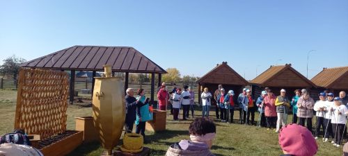 В Болгаре прошел фестиваль скандинавской ходьбы «Спасская прогулка»