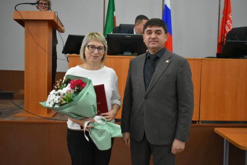 Заместитель начальника отдела образования Спасского района удостоена Почётной грамоты главы района