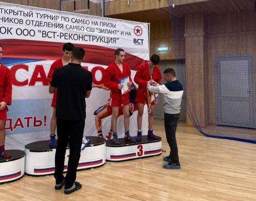 Спортсмен из Спасского района завоевал бронзу на открытом турнире по самбо в Кукморе