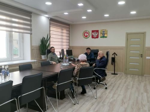 Глава Спасского района провел прием граждан