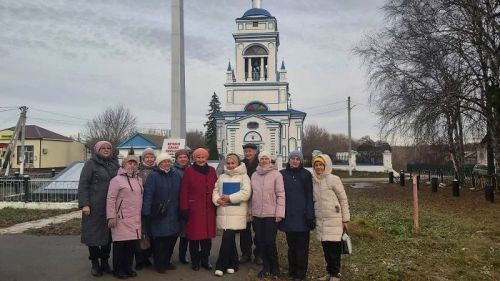 Участники Университета третьего возраста Спасского района посетили Никольское