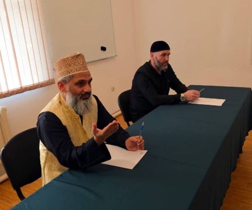 Преподаватель Болгарской исламской академии выступил с лекцией в Чечне