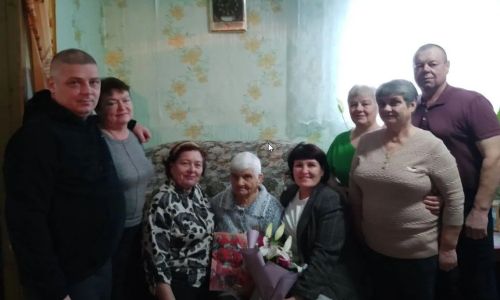 Ветерана труда из Спасского района поздравили с 90-летним юбилеем