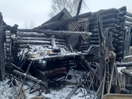 В селе Полянки Спасского района сгорел жилой дом