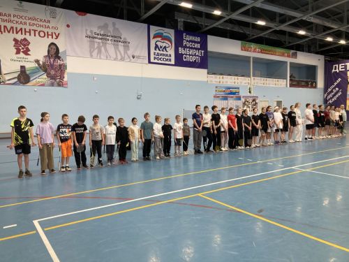В Спасском районе прошёл новогодний турнир по бадминтону