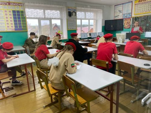 В Болгаре определили лучший юнармейский отряд района