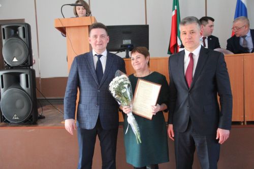 Специалистам Спасской ЦРБ вручены Почетные грамоты