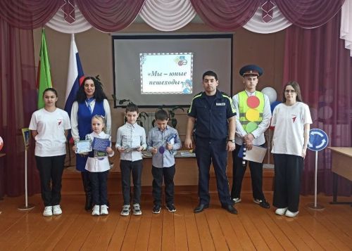 Руслан Великов провел профилактическую встречу в Бураковской и Никольской школах