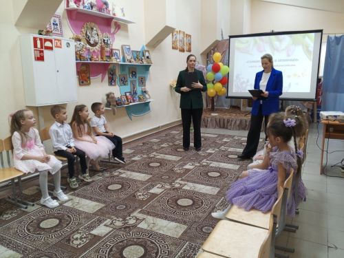 В Доме детского творчества Болгара отметили 8 Марта