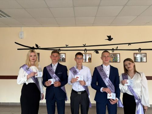 Выпускникам школ Болгара и Спасского района вручили знаки отличия ГТО
