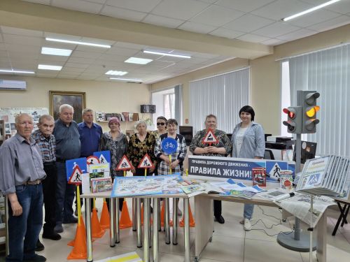 В библиотеке Болгара прошёл важный разговор о безопасности на дорогах