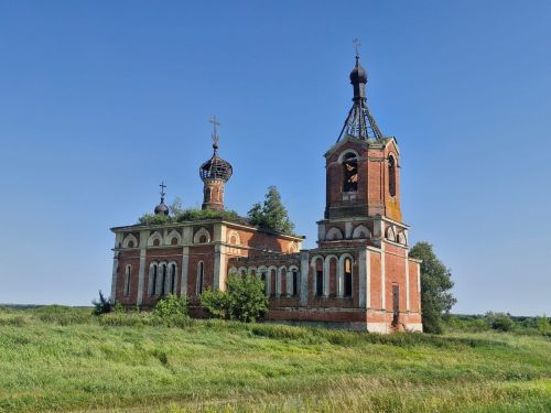 В Спасском районе побывали участники пленэра «Камские зори»