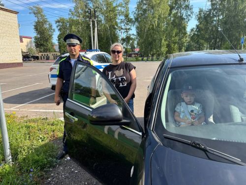 В Спасском районе проверили, как перевозят детей в автомобилях