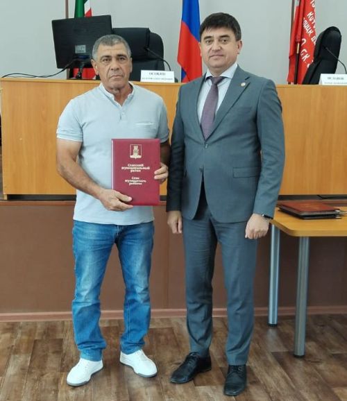 В Спасском районе наградили передовиков строительной и дорожной отрасли