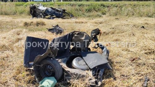 В Татарстане два человека погибли и четверо госпитализированы после ДТП