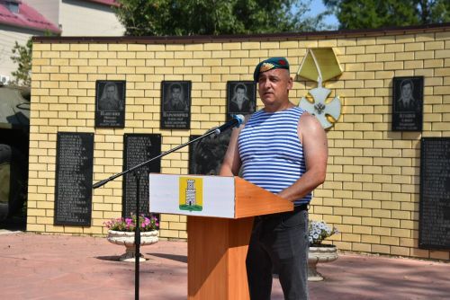 95-летие «крылатой пехоты» отметили в Болгаре
