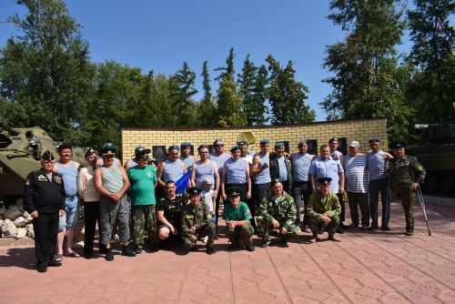 95-летие «крылатой пехоты» отметили в Болгаре