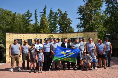 95-летие «крылатой пехоты» отметили в Болгаре